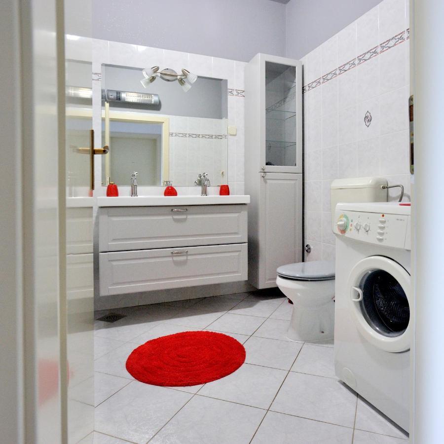 Apartment Vinja Porec - Privat Garden - Whirlpool Poreč Exterior foto